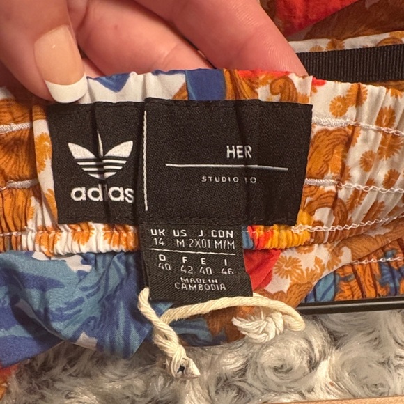 NWOT Adidas x HER Studio London Floral Track Pants White Joggers Women's M - Picture 8 of 15